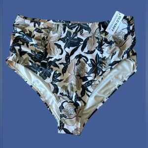 🔥NWT! OLD NAVY HIGH-WAISTED FLORAL PRINT RUCHED BIKINI SWIM BOTTOMS!!